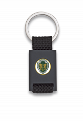 llavero rectangulo negro + cinta negra