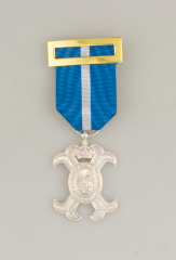 Medalla Orden Merito Civil Cruz Plata