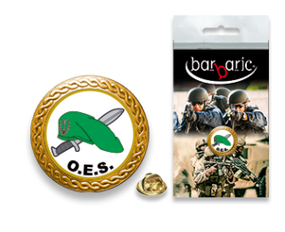 Pin Barbaric oro. borde biselado. D:20mm