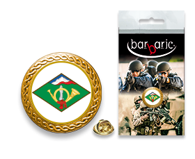 Pin Barbaric oro. borde biselado. D:20mm