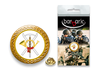 Pin Barbaric oro. borde biselado. D:20mm